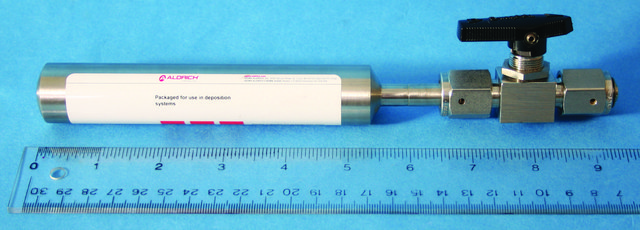 Tetrakis(dimethylamido)hafnium(IV)