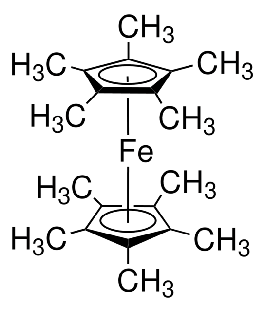 Bis(pentamethylcyclopentadienyl)iron(II)